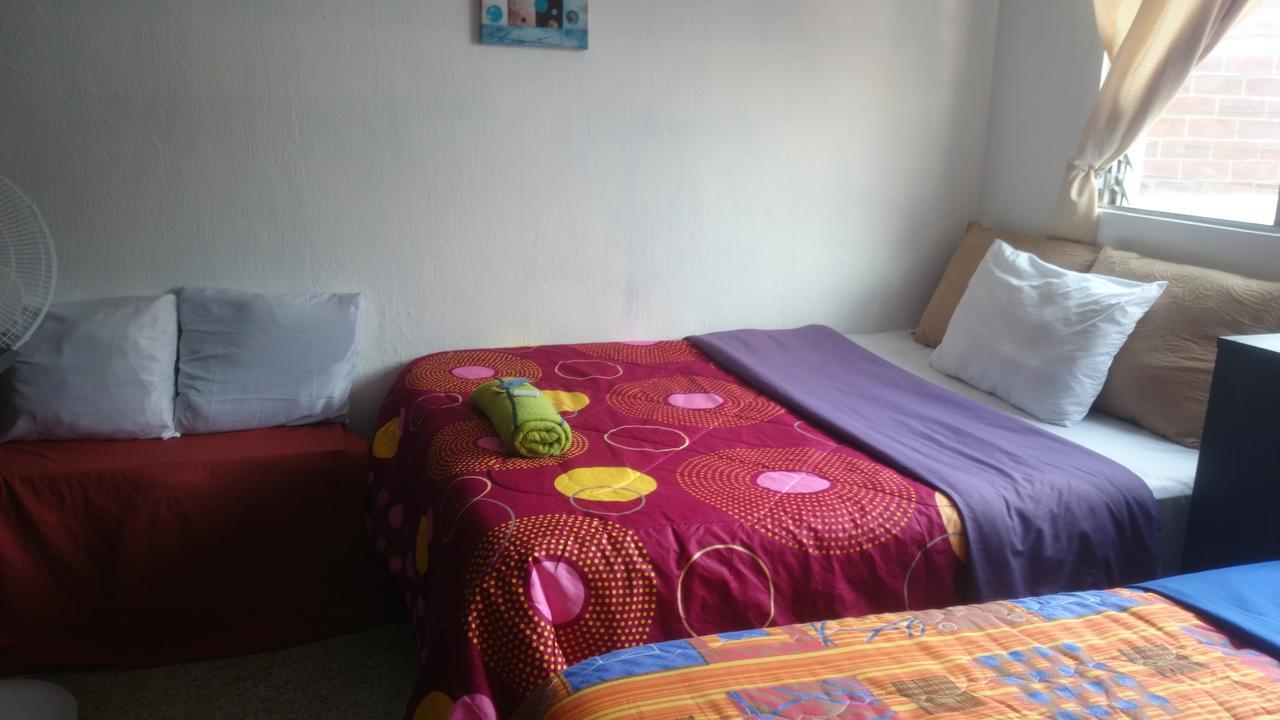 Hotel Colonial Maya Guatemala-Stad Buitenkant foto