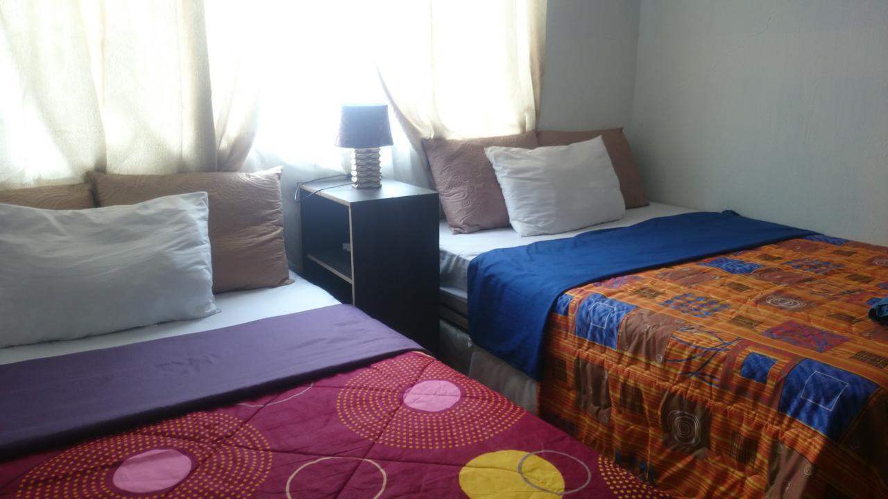Hotel Colonial Maya Guatemala-Stad Buitenkant foto